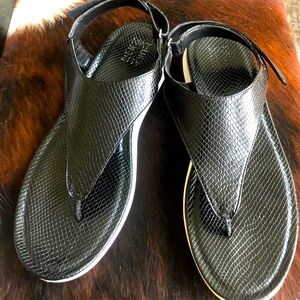 NATURALIZER WOMENS MEGHAN THONG SANDALS Black Croc  * Like New* Size 11